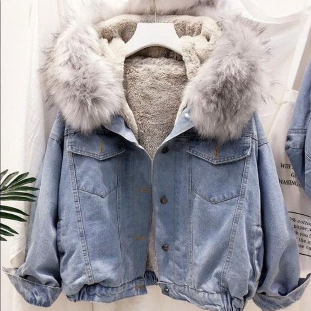 Women’s Spring/Winder Denim Jacket